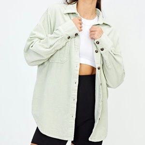 Oversized Sage Shaket